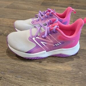 New Balance Kids Girls Sneakers size 6